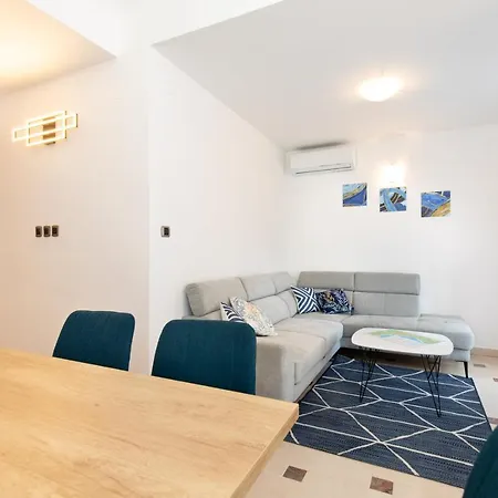 Casia A6 * Baska (Krk)